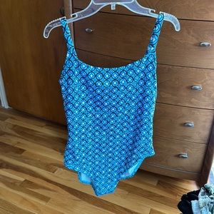 Bule pattern bathing suit